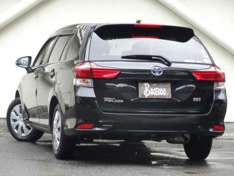 COROLLA FIELDER