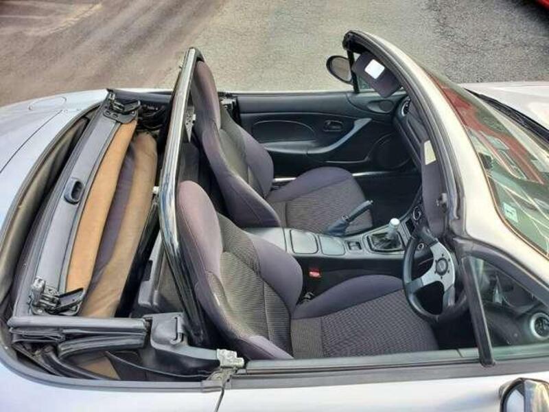 ROADSTER