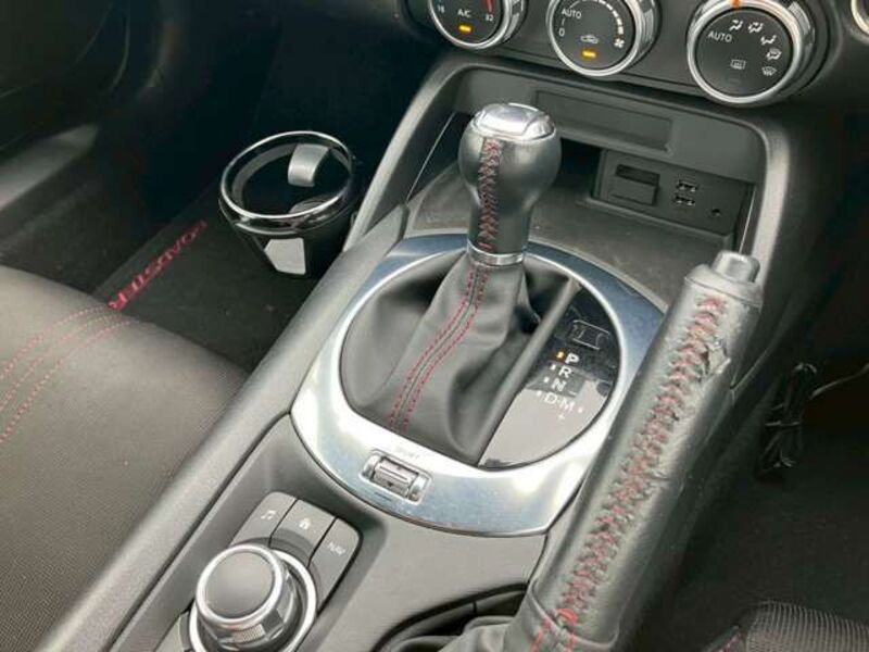 ROADSTER