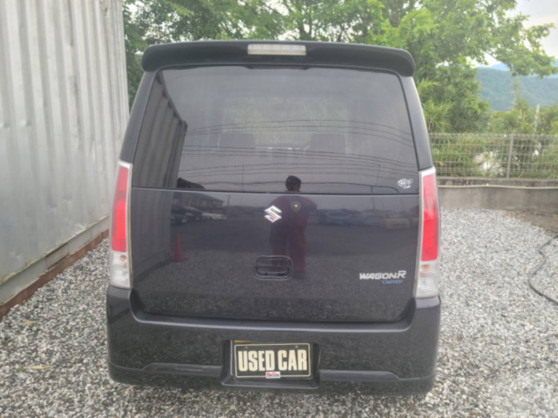 WAGON R