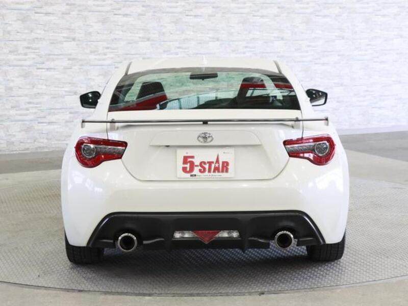 86