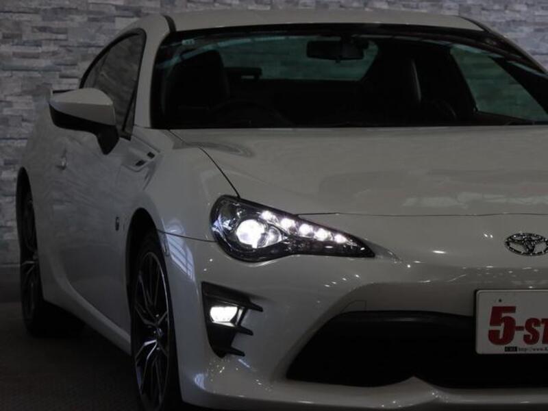 86