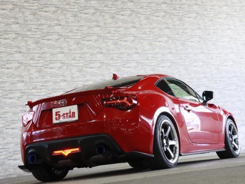 86