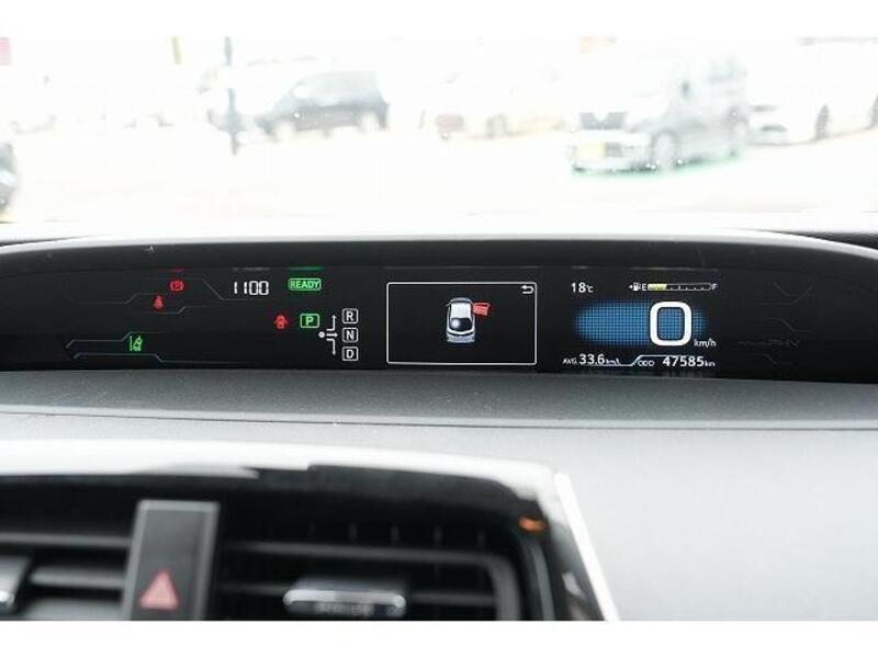 PRIUS PHV