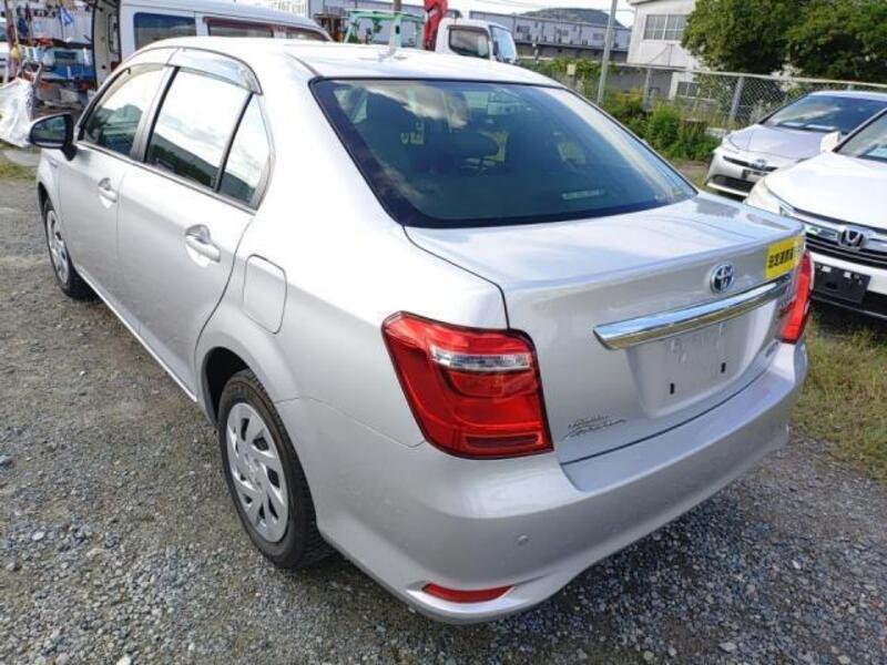 COROLLA AXIO
