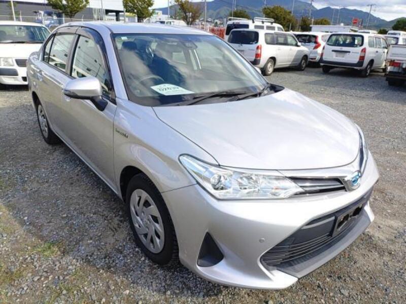 COROLLA AXIO