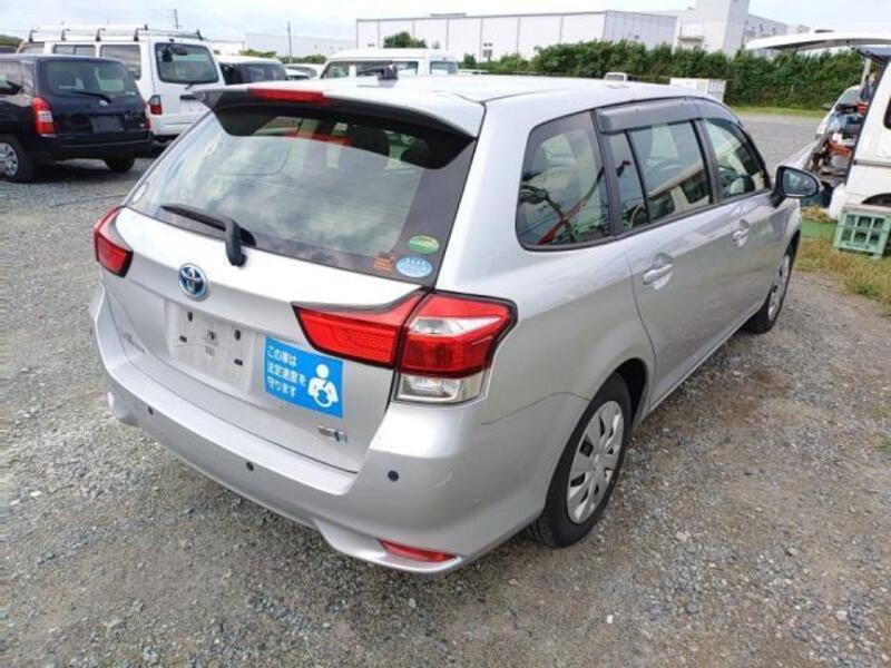 COROLLA FIELDER