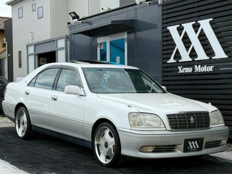 TOYOTA CROWN