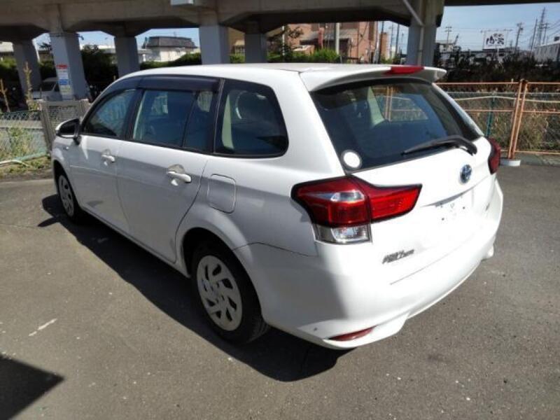 COROLLA FIELDER