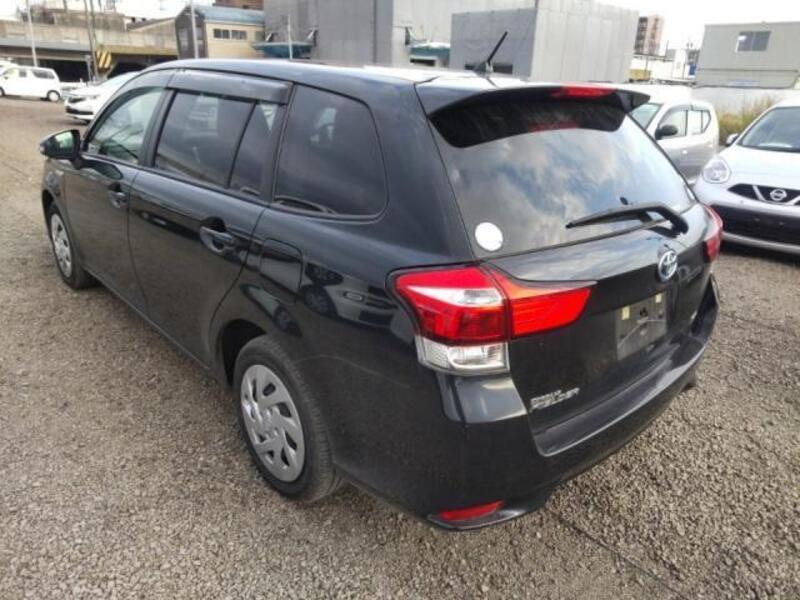 COROLLA FIELDER