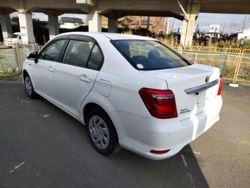 COROLLA AXIO