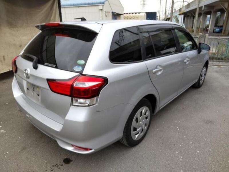 COROLLA FIELDER