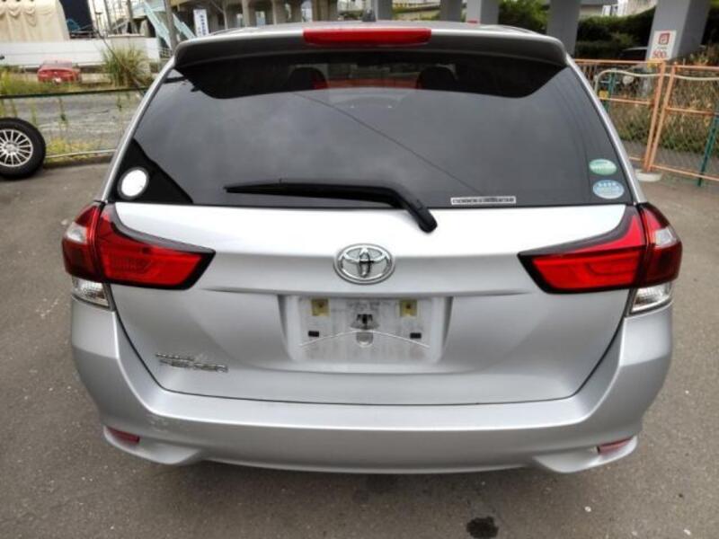 COROLLA FIELDER