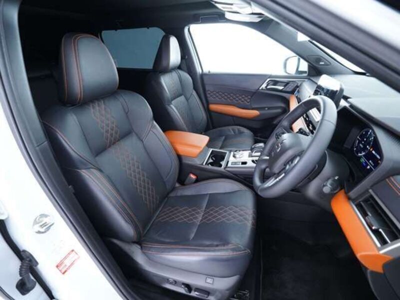 OUTLANDER PHEV