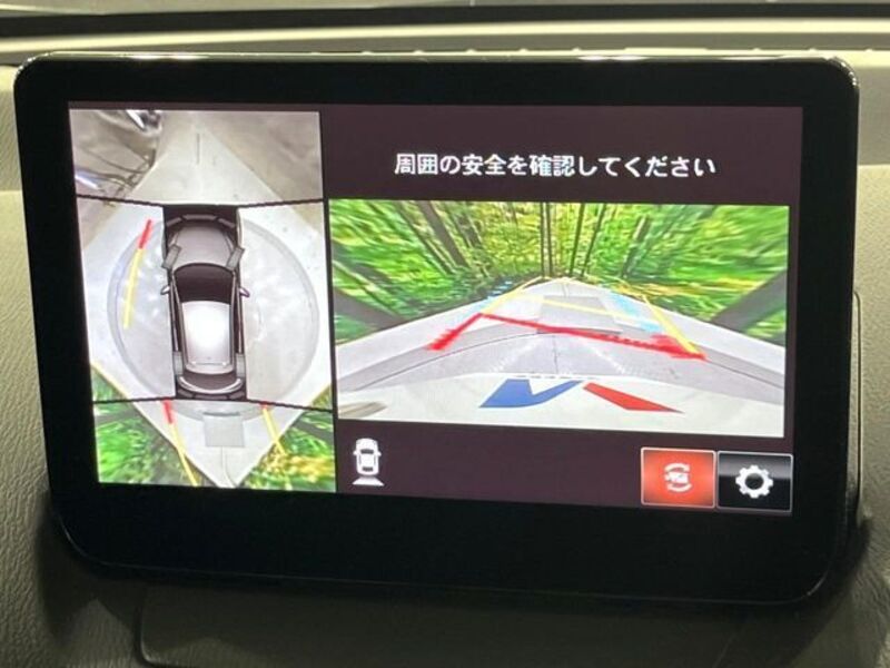 MAZDA2