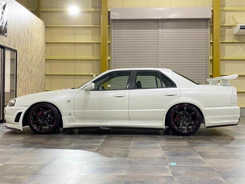 SKYLINE