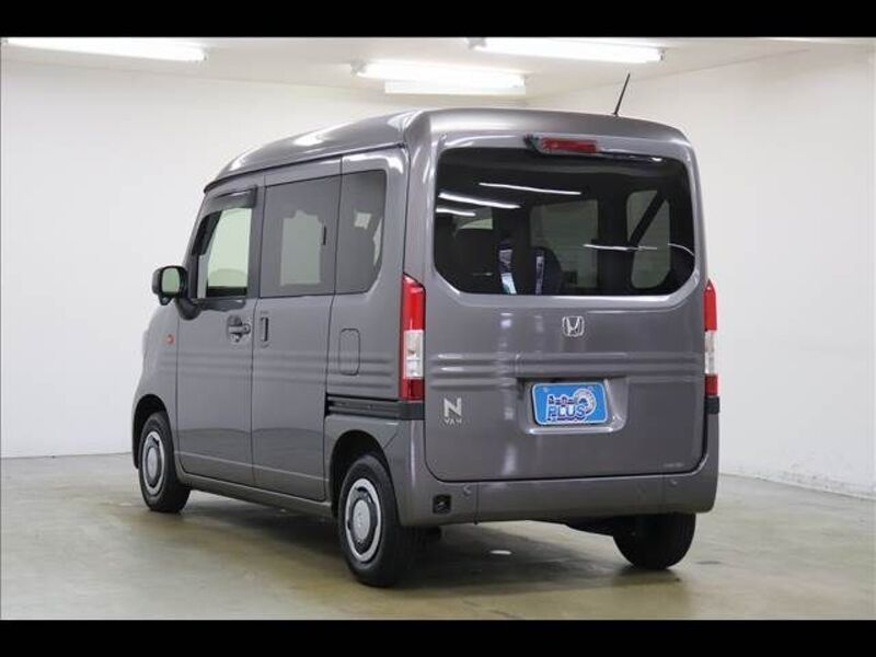 N-VAN