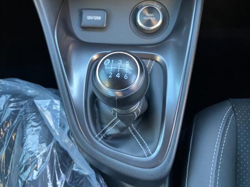 GR YARIS
