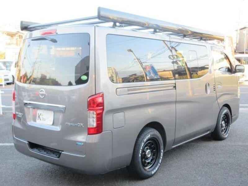 NV350 CARAVAN