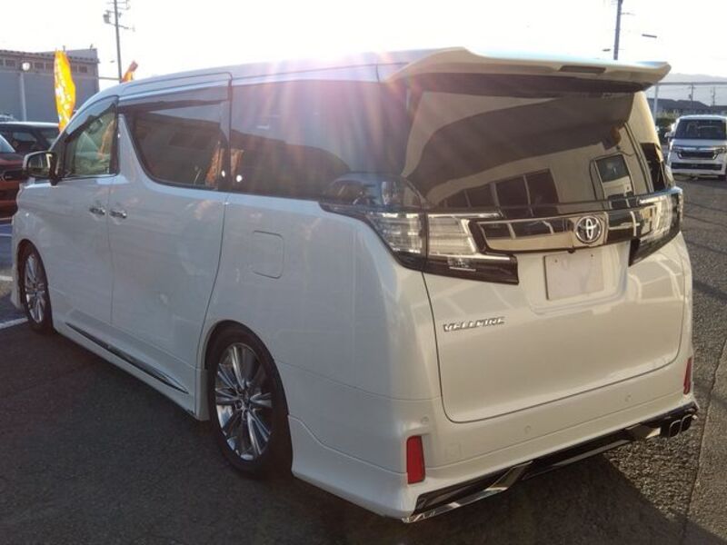VELLFIRE