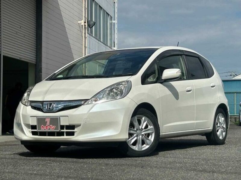 FIT HYBRID