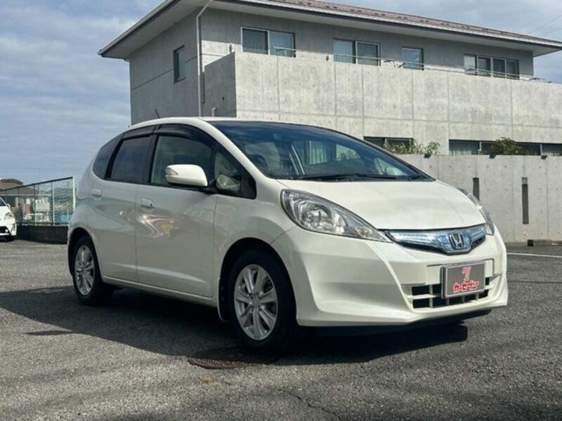 FIT HYBRID