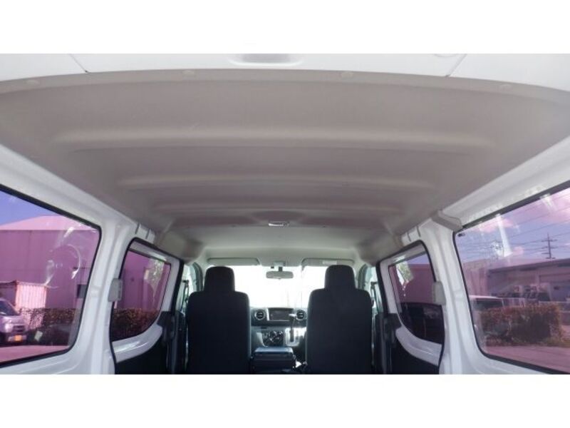 NV350 CARAVAN
