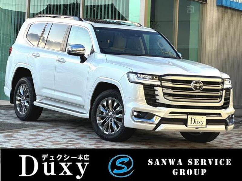 TOYOTA LAND CRUISER