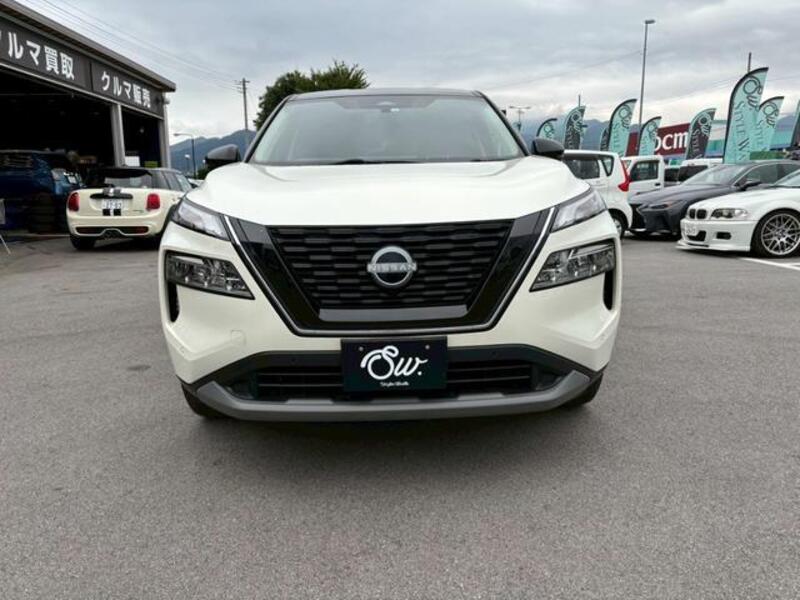 X-TRAIL