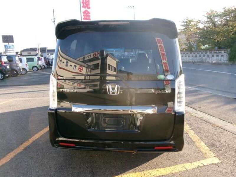 STEPWAGON SPADA