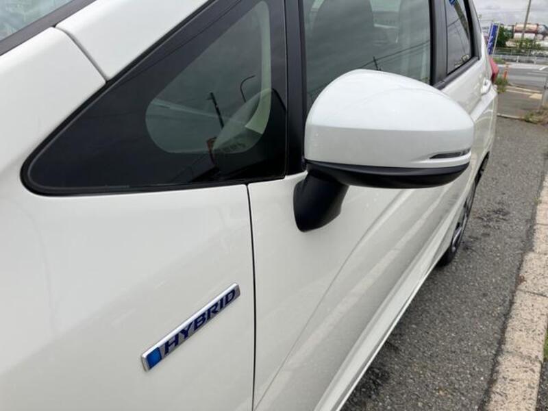 FIT HYBRID