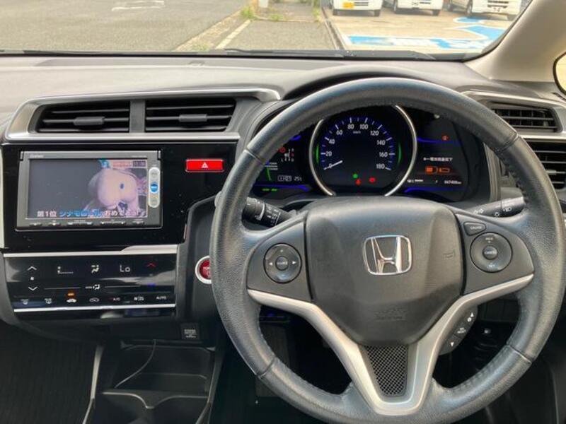 FIT HYBRID