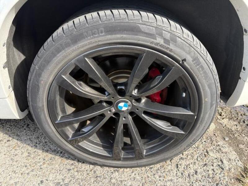 X5