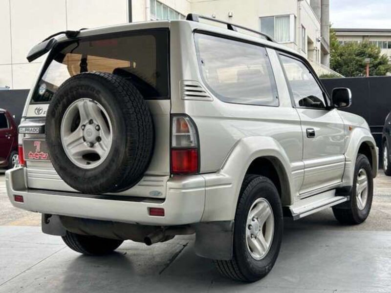 LAND CRUISER PRADO