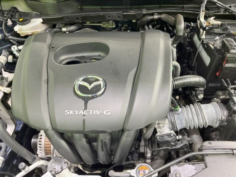 MAZDA2