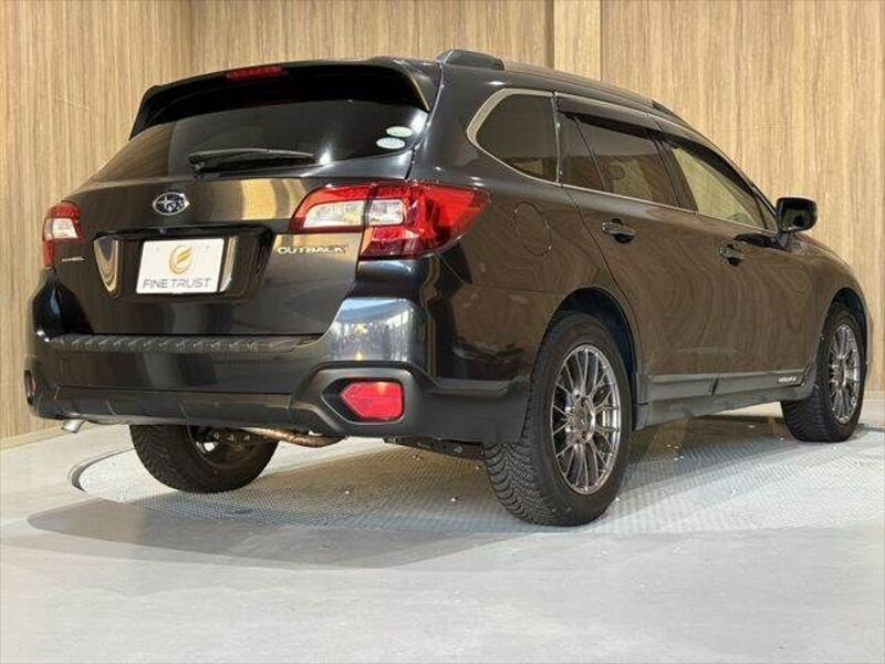 LEGACY OUTBACK