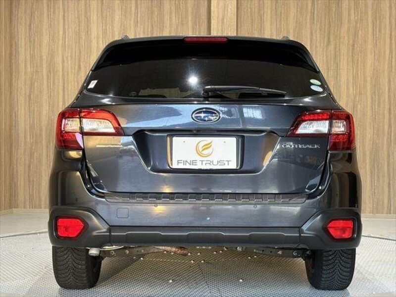LEGACY OUTBACK