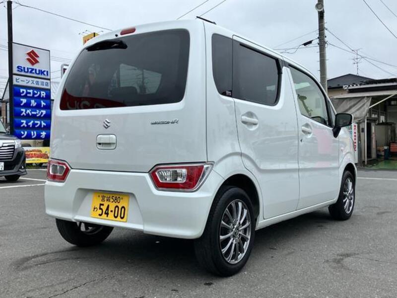 WAGON R