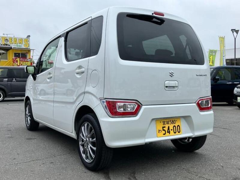 WAGON R