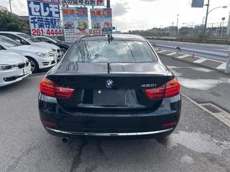 4 SERIES