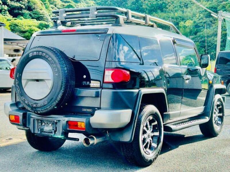 FJ CRUISER