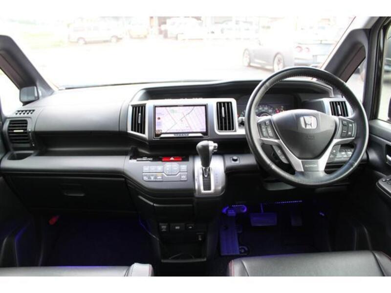 STEPWAGON SPADA