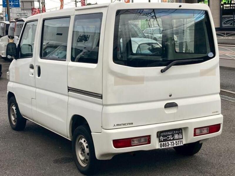 MINICAB VAN