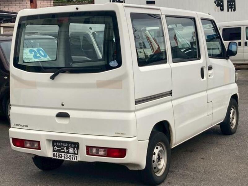 MINICAB VAN