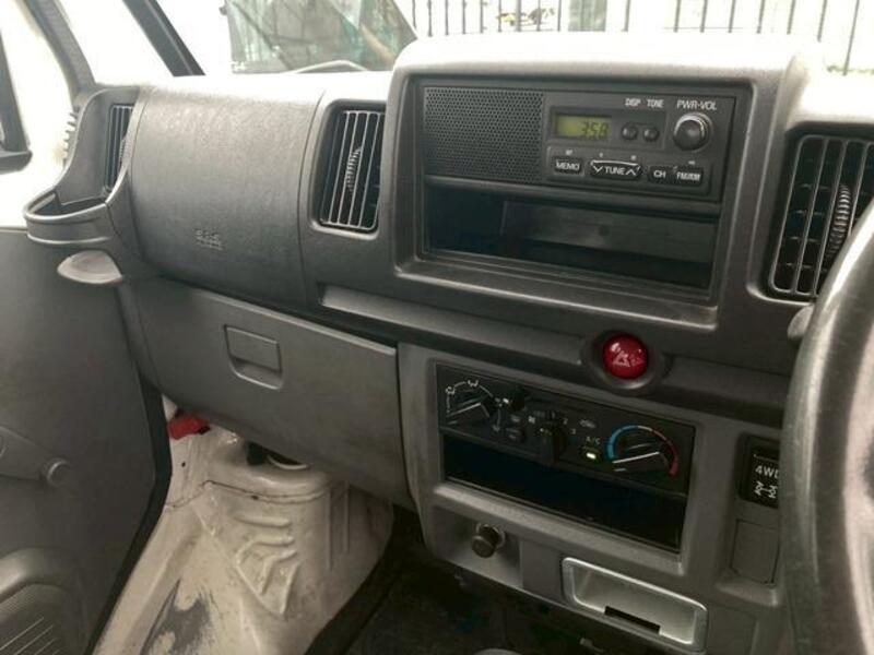 MINICAB VAN
