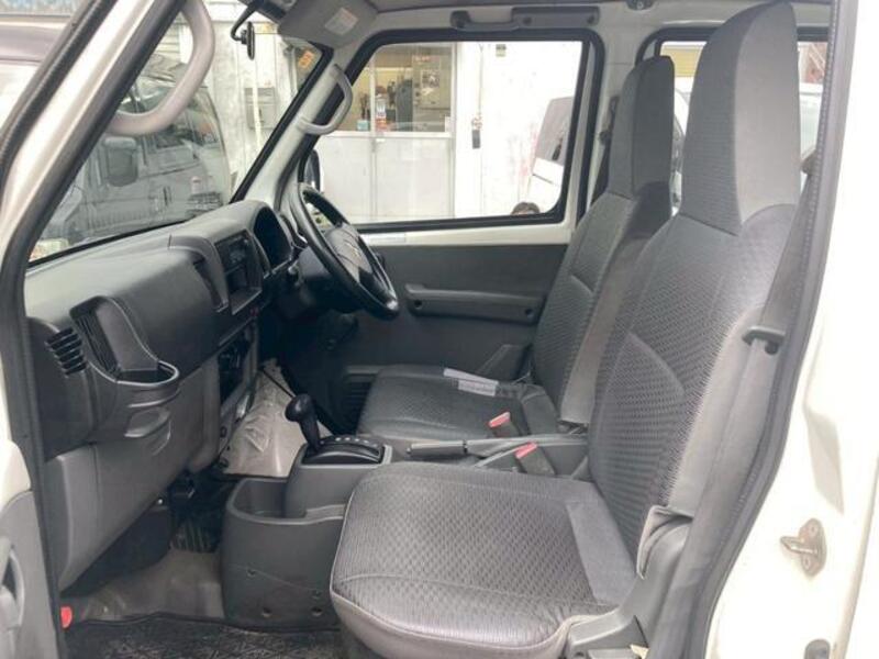 MINICAB VAN