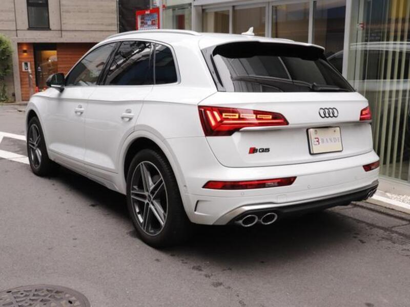SQ5