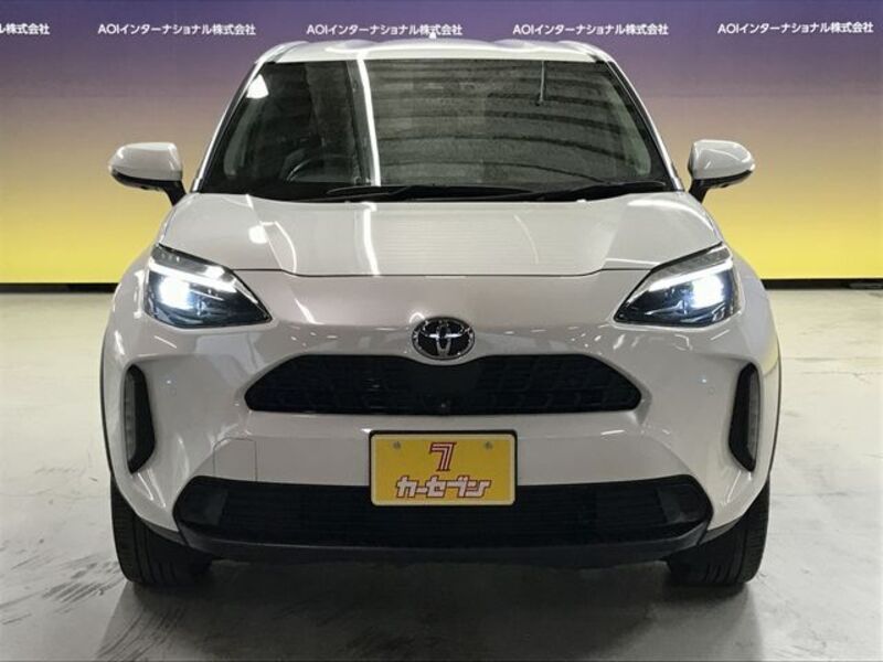 YARIS CROSS