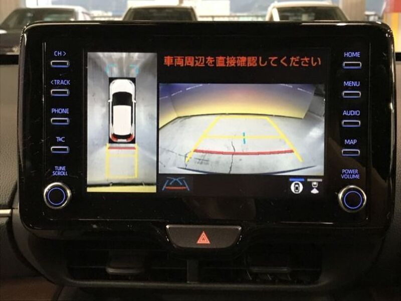 YARIS CROSS