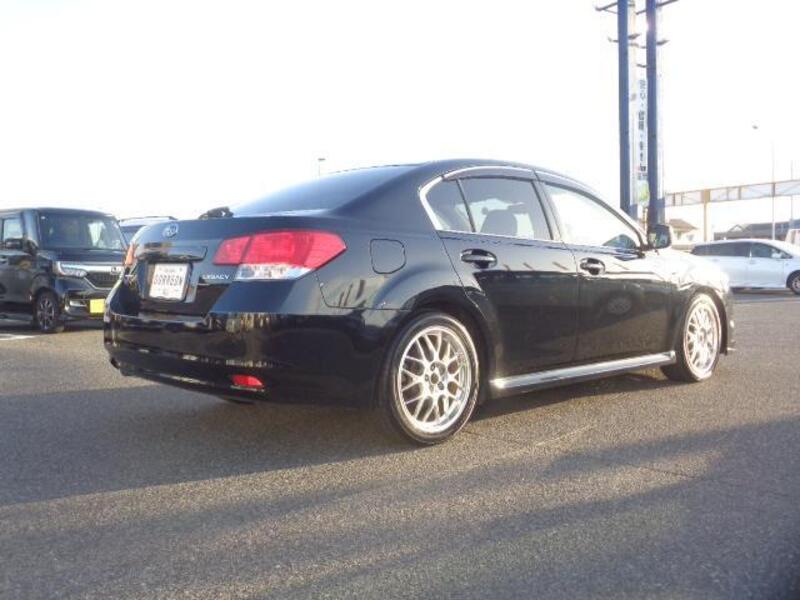 LEGACY B4